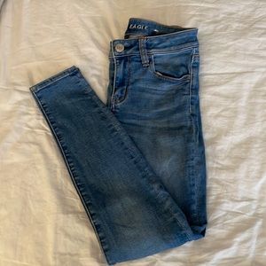 American Eagle Women’s jeans